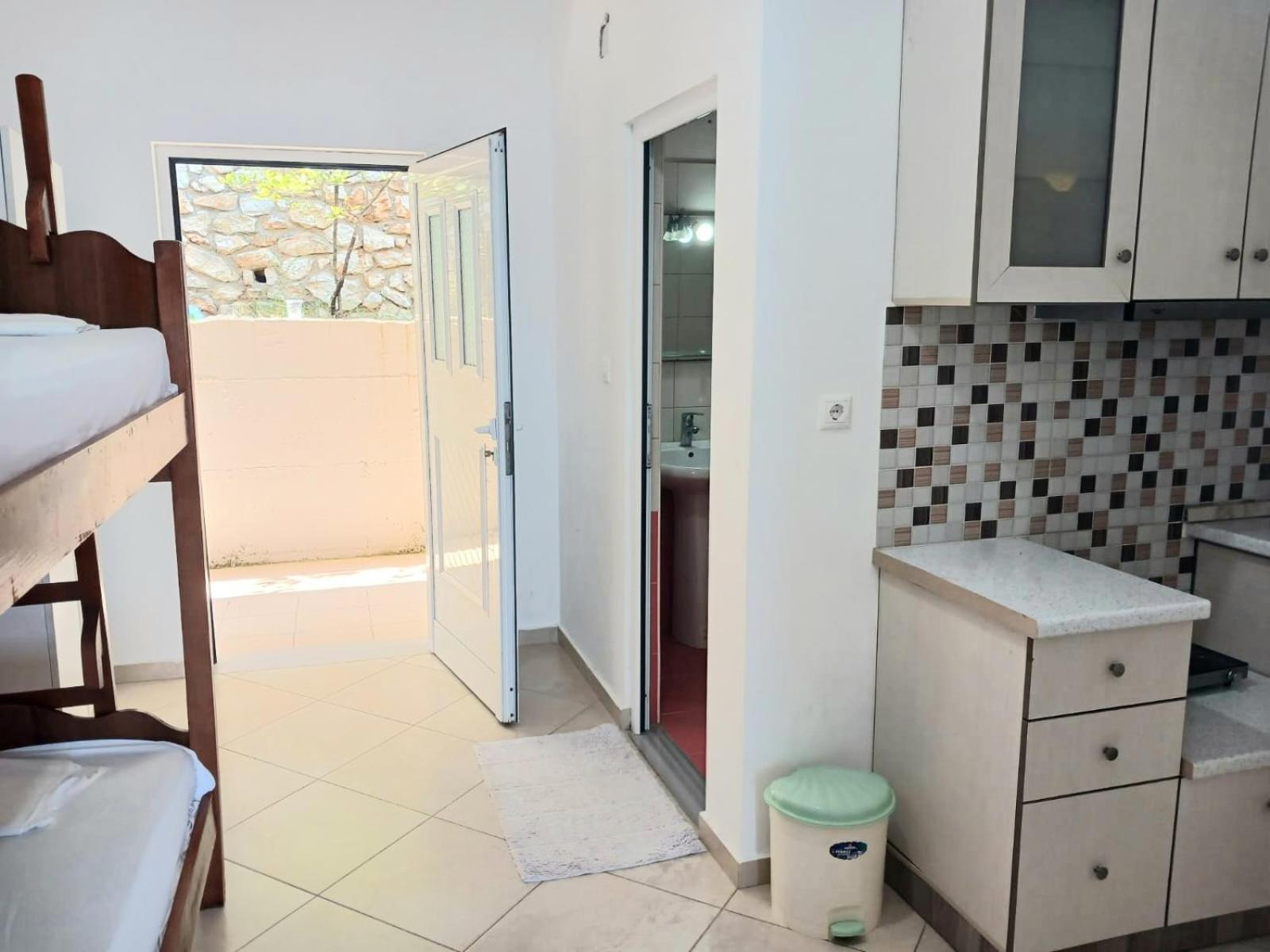 Blerta Apartments Borsh Bagian luar foto