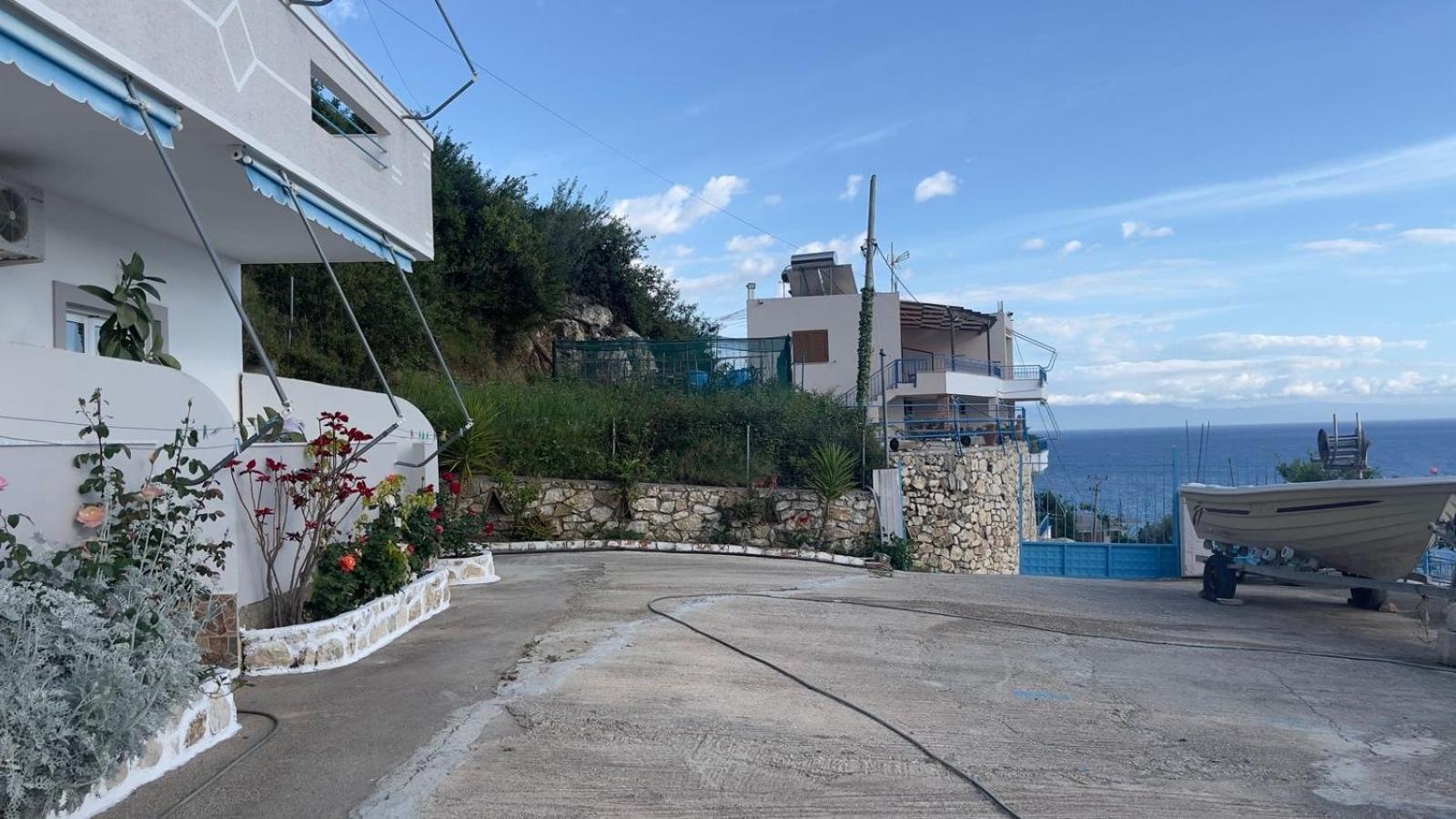 Blerta Apartments Borsh Bagian luar foto