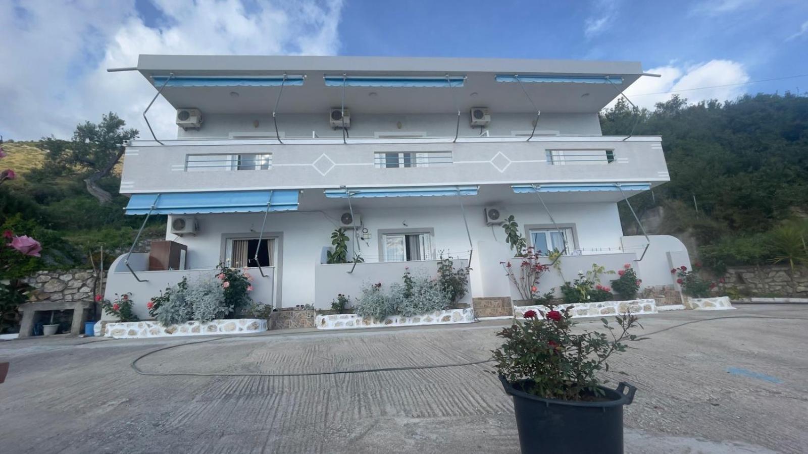 Blerta Apartments Borsh Bagian luar foto